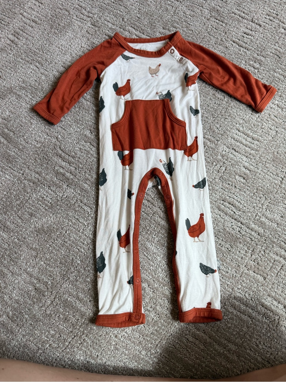 Kyte BABY Rust & Cream Chicken-Print Footie